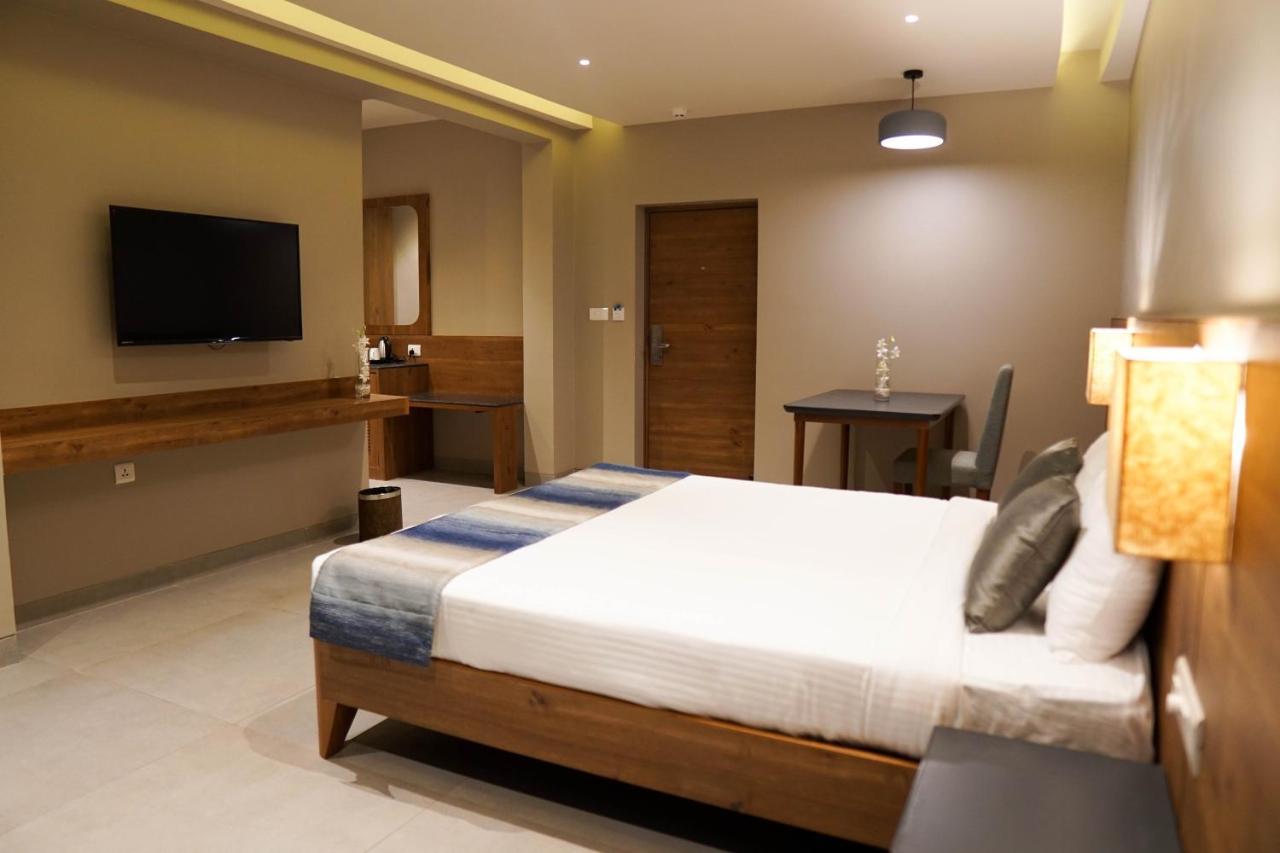 Cosmique Clarks Inn Suites Goa Margao Exteriér fotografie