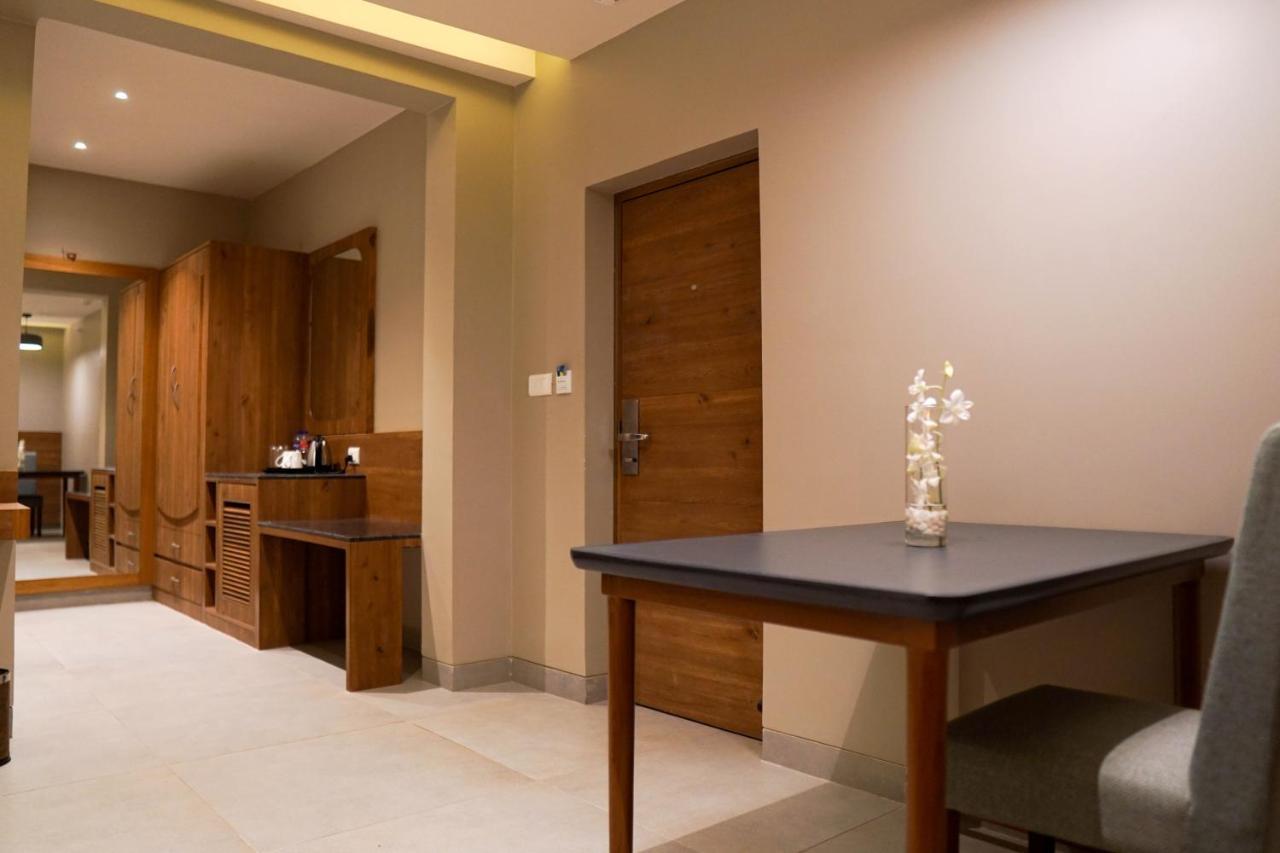 Cosmique Clarks Inn Suites Goa Margao Exteriér fotografie