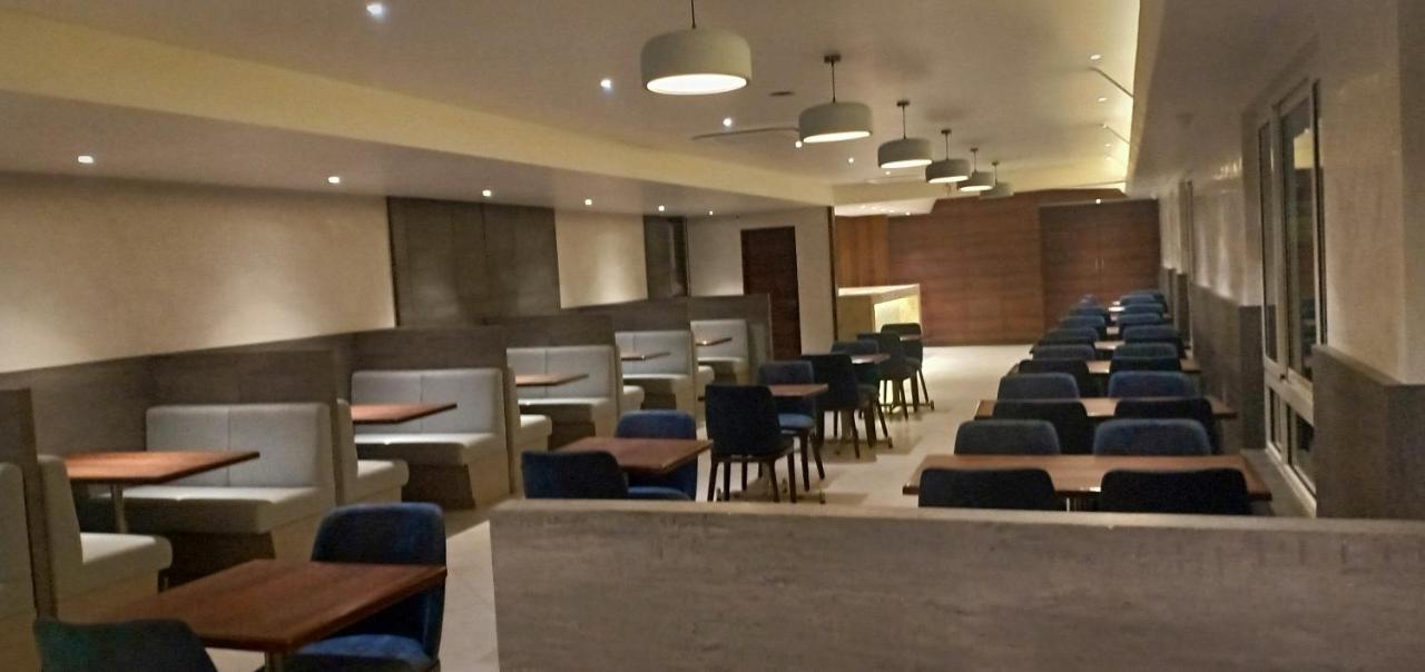 Cosmique Clarks Inn Suites Goa Margao Exteriér fotografie