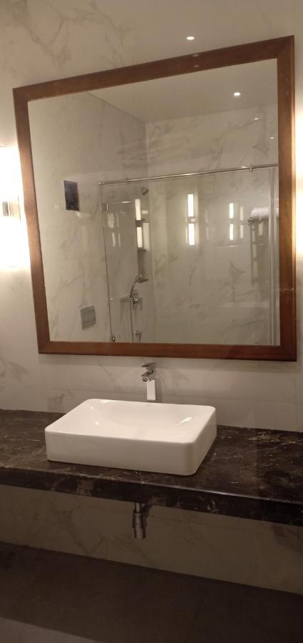 Cosmique Clarks Inn Suites Goa Margao Exteriér fotografie